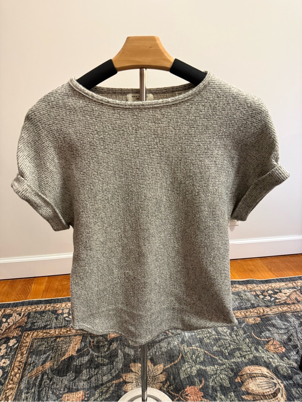 Max Studio Heather Gray Short-Sleeve Knit Tee